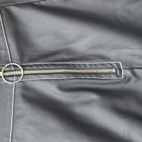 Nasty Gal Give Me a Mini Faux Leather Skirt Black NEW NWT US 4 - Picture 8 of 12